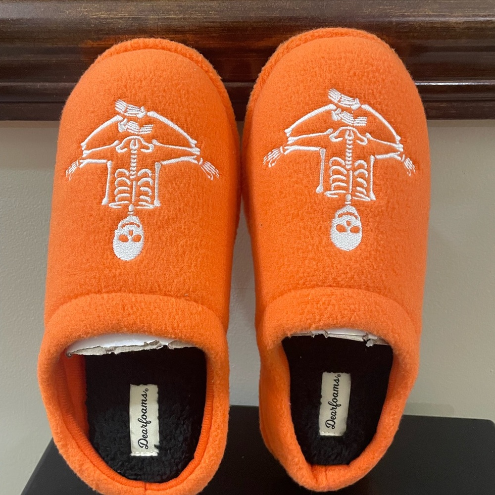 Dearfoams Kids Orange Skeleton Slippers